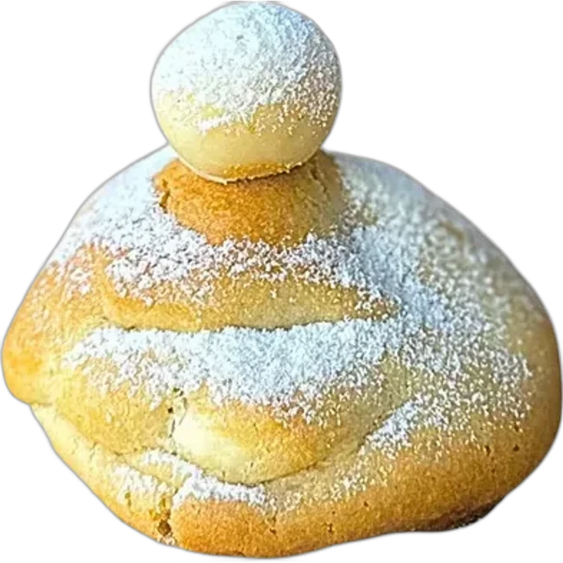 Cookie recheado de leite Ninho da Cookies com Amor, com creme branco à mostra.